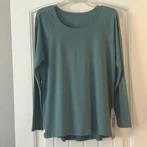 Lululemon long sleeve top
